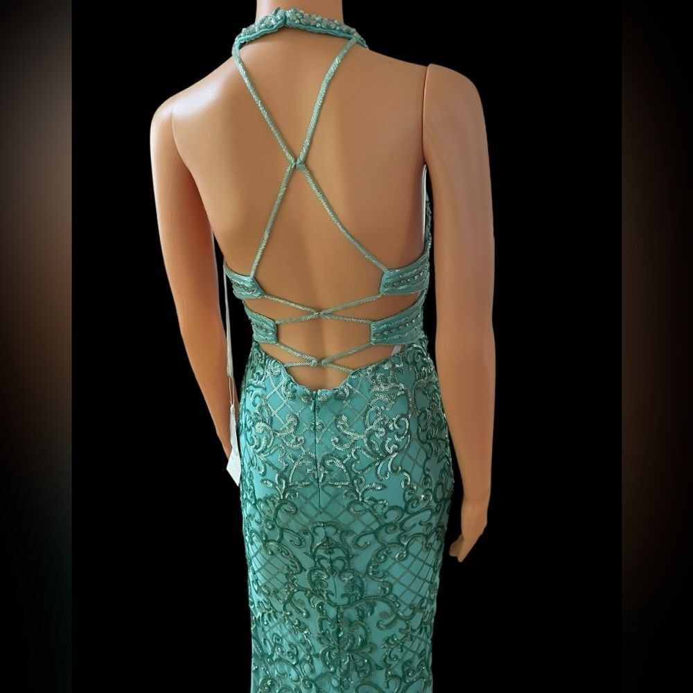 Formal Sea Mist Sz. 0 Embellished‎ Formal Gown - Picture 3 of 7